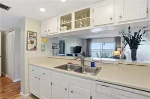 2875 Palm Beach Blvd, Fort Myers, FL 33916 - Photo 17