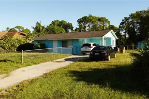 5106 Lee Cir S, Lehigh Acres, FL 33971 - Photo 3