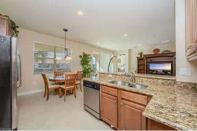 6525 Monterey Pt #201, Naples, FL 34105 - Photo 7