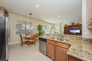 6525 Monterey Point, Naples, FL 34105 - Photo 7
