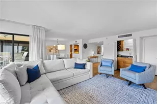 6710 Pelican Bay Blvd, Naples, FL 34108 - Photo 5