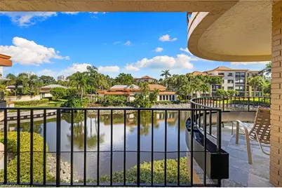 6710 Pelican Bay Blvd #422, Naples, FL 34108 - Photo 31