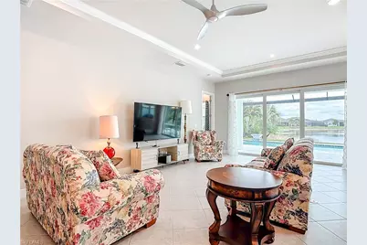 8980 Mustique Ln, Naples, FL 34114 - Photo 17