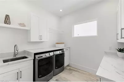 469 Germain Ave, Naples, FL 34108 - Photo 37