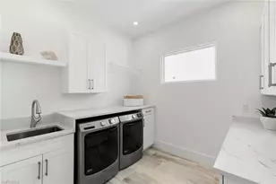 469 Germain Ave, Naples, FL 34108 - Photo 37