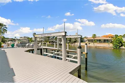 469 Germain Ave, Naples, FL 34108 - Photo 43