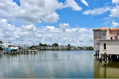 4090 Gulf Shore Blvd N, Naples, FL 34103 - Photo 7