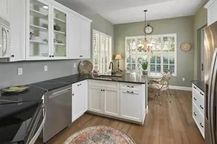 26995 Wyndhurst Ct, Bonita Springs, FL 34134 - Photo 7