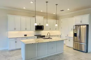 28053 Captiva Shell Loop, Bonita Springs, FL 34135 - Photo 5