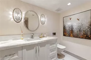 6897 Grenadier Blvd, Naples, FL 34108 - Photo 35