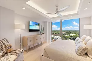 6897 Grenadier Blvd, Naples, FL 34108 - Photo 31