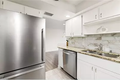 17017 Golfside Cir #404, Fort Myers, FL 33908 - Photo 9