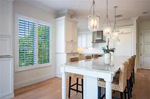 750 11th St S, Naples, FL 34102 - Photo 5