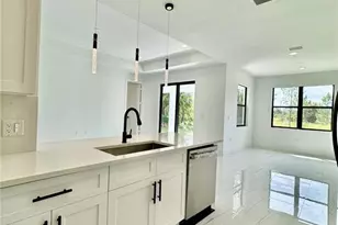 3434 27th Ave NE, Naples, FL 34120 - Photo 9