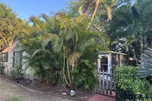 10150 Georgia St, Bonita Springs, FL 34135 - Photo 5