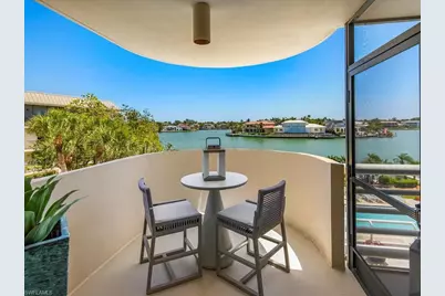 3100 Gulf Shore Blvd N #201, Naples, FL 34103 - Photo 15