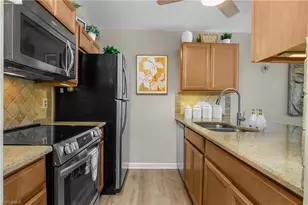 5266 Cedarbend Dr, Fort Myers, FL 33919 - Photo 11