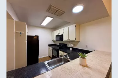 14831 Summerlin Woods Dr #6, Fort Myers, FL 33919 - Photo 5