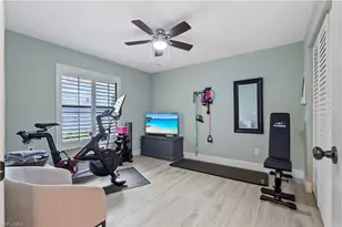 517 Parkwood Ln, Naples, FL 34103 - Photo 19