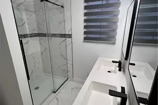 5317 Dixie Dr, Naples, FL 34113 - Photo 11