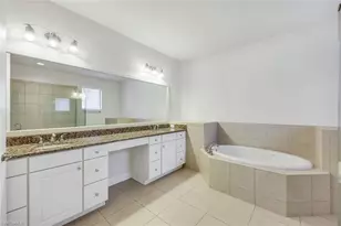 10101 Florence Cir, Naples, FL 34119 - Photo 17