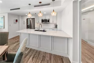 1977 Gulf Shore Blvd N, Naples, FL 34102 - Photo 37