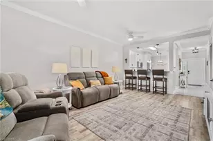 3965 Bishopwood Ct E, Naples, FL 34114 - Photo 5