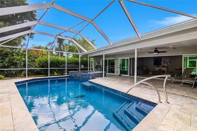 330 Country Club Dr, Naples, FL 34110 - Photo 31