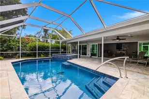 330 Country Club Dr, Naples, FL 34110 - Photo 31