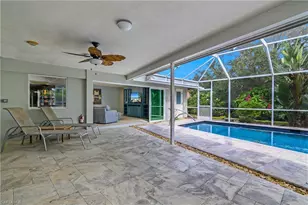 330 Country Club Dr, Naples, FL 34110 - Photo 29