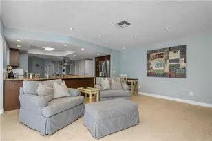 330 Country Club Dr, Naples, FL 34110 - Photo 13