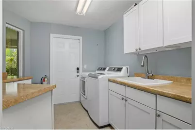 330 Country Club Dr, Naples, FL 34110 - Photo 33