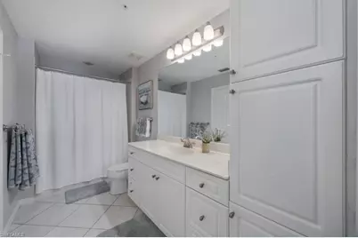 410 Bayfront Pl #2403, Naples, FL 34102 - Photo 11