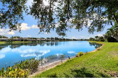 3812 Valentia Way, Naples, FL 34119 - Photo 29