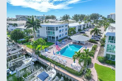 2100 Gulf Shore Blvd N #212, Naples, FL 34102 - Photo 37