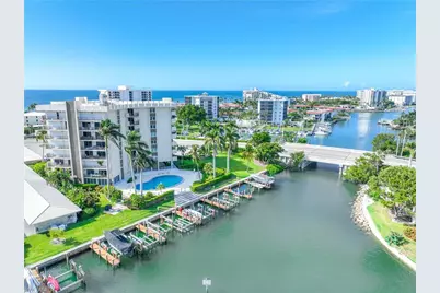 2100 Gulf Shore Blvd N #212, Naples, FL 34102 - Photo 31