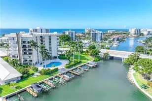 2100 Gulf Shore Blvd N, Naples, FL 34102 - Photo 31