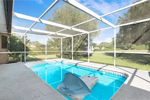 410 11th St NW, Naples, FL 34120 - Photo 29