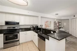 8290 Ibis Club Ln, Naples, FL 34104 - Photo 7