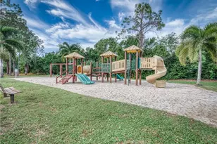 8290 Ibis Club Ln, Naples, FL 34104 - Photo 35