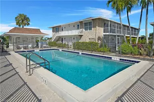 330 Kon Tiki Dr, Naples, FL 34113 - Photo 17