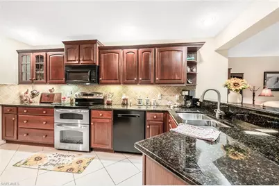 761 Pine Vale Dr, Naples, FL 34104 - Photo 11