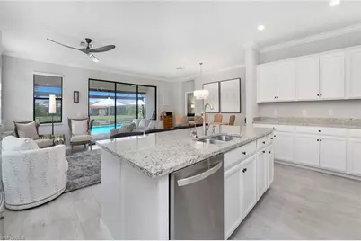 1597 Vizcaya Ln, Naples, FL 34113 - Photo 11