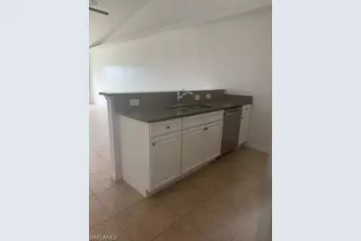 1912 SW 15th Pl, Cape Coral, FL 33991 - Photo 7