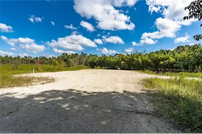 1065 Sanctuary Rd, Naples, FL 34120 - Photo 21