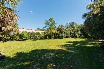 740 31st St SW, Naples, FL 34117 - Photo 11