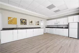 578 Broad Ave S, Naples, FL 34102 - Photo 25