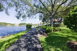 636 Windsor Sq, Naples, FL 34104 - Photo 31