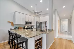 834 Gulf Pavilion Dr, Naples, FL 34108 - Photo 9