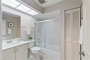 834 Gulf Pavilion Dr, Naples, FL 34108 - Photo 27